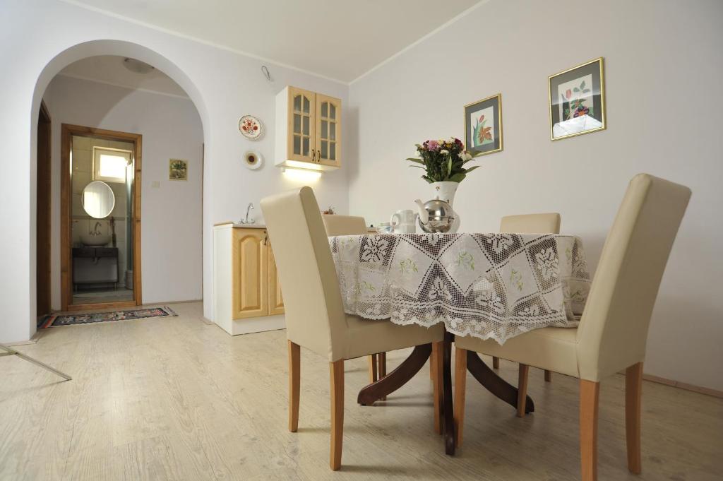 Apartments Izvor Vrdnik Rom bilde